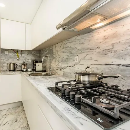 Daire Cathedral Luxury And Spacious *